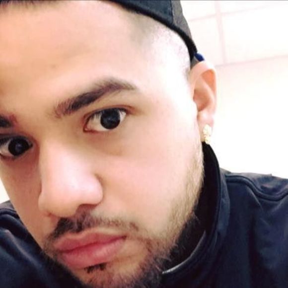 Meet your Posher, Tommy - Picture 1 of 1